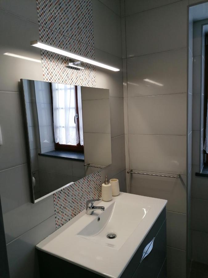 Miragaia Star Apartments أنغرا دو إِراويزو المظهر الخارجي الصورة