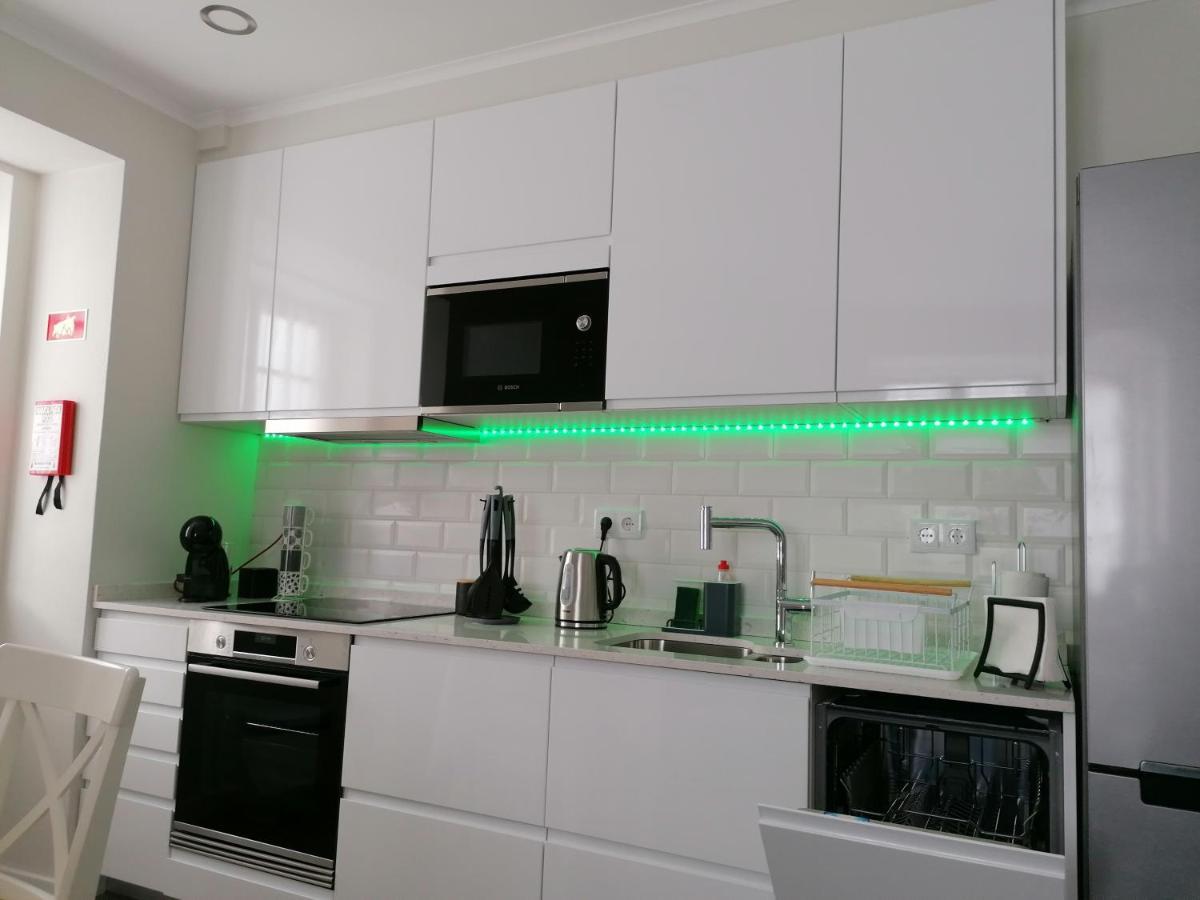 Miragaia Star Apartments أنغرا دو إِراويزو المظهر الخارجي الصورة