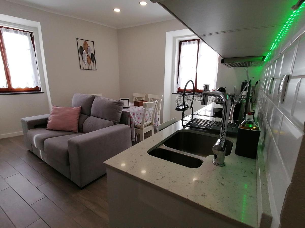 Miragaia Star Apartments أنغرا دو إِراويزو المظهر الخارجي الصورة